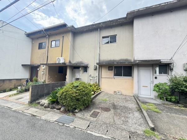 京都市伏見区醍醐京道町の中古テラスハウス