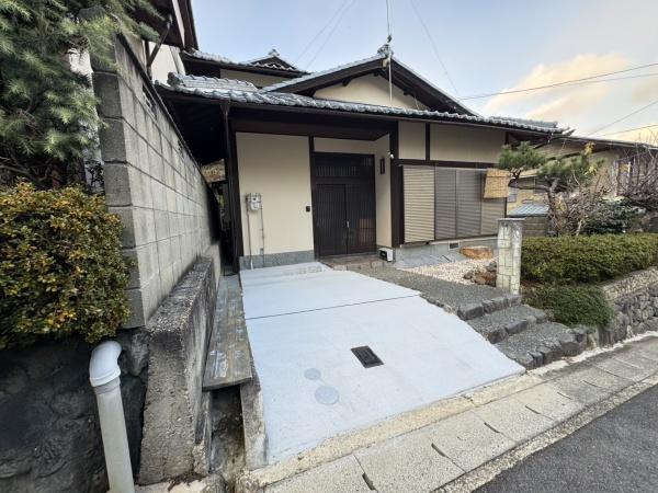 京都市山科区上花山桜谷の中古一戸建て