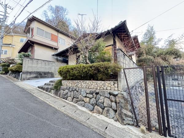 京都市山科区上花山桜谷の中古一戸建て