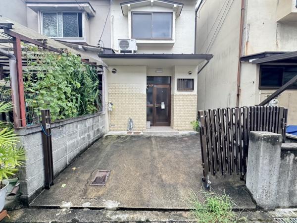 京都市山科区西野大鳥井町の中古一戸建て