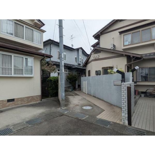 大津市本堅田３丁目の中古一戸建