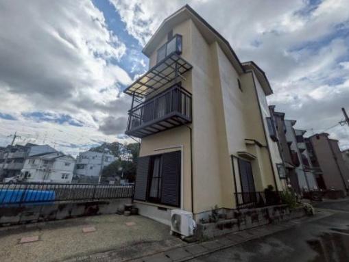 京都市伏見区羽束師志水町の中古一戸建