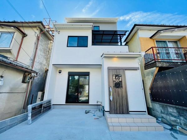 京都市伏見区淀際目町の新築一戸建