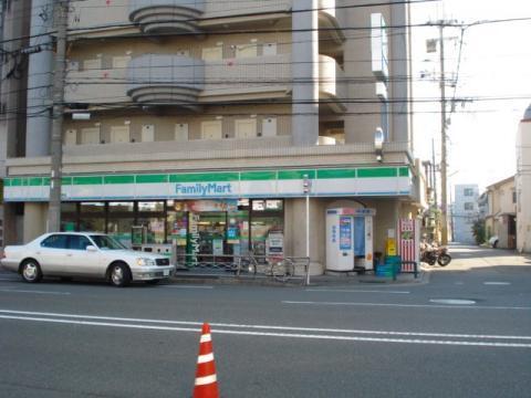 京都市右京区西院西平町の土地(ファミリーマート西院南店)