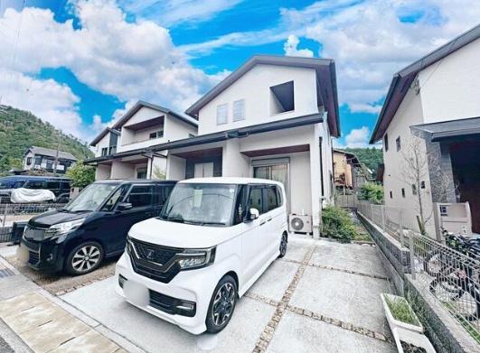 京都市右京区鳴滝般若寺町の中古一戸建