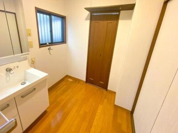 大津市本宮２丁目の中古一戸建て