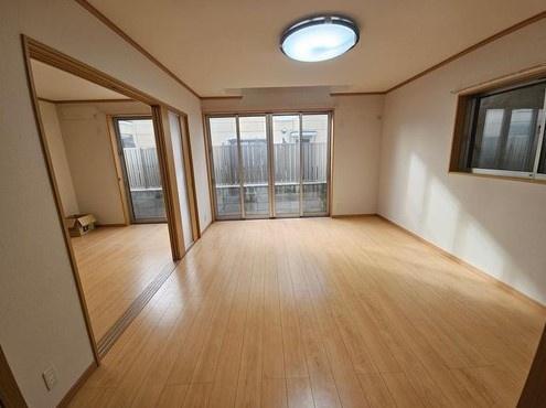 京都市山科区西野野色町の中古一戸建
