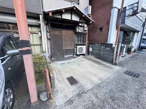 京都市山科区西野山中鳥井町の中古一戸建て