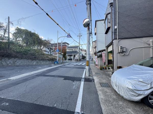 京都市山科区西野山中鳥井町の中古一戸建て