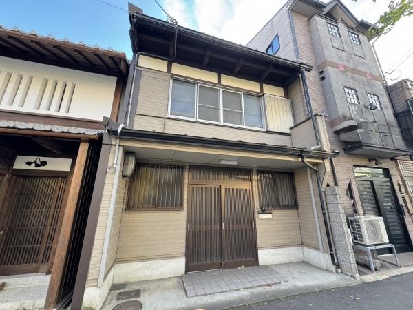 京都市中京区聚楽廻松下町の中古一戸建