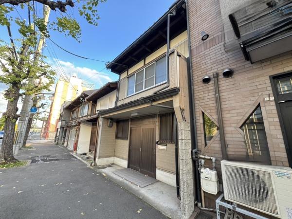 京都市中京区聚楽廻松下町の中古一戸建て