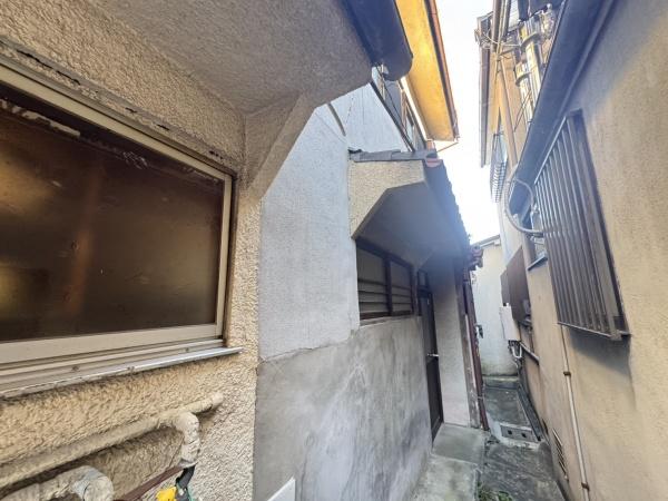 京都市右京区花園猪ノ毛町の中古テラスハウス