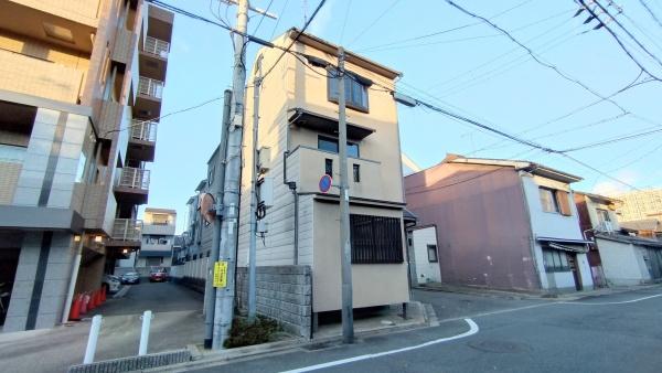 京都市南区西九条大国町の中古一戸建