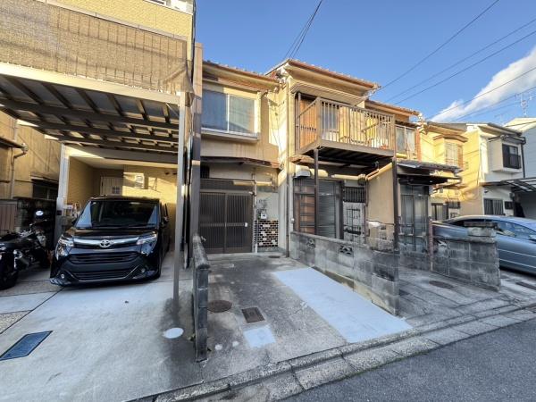 京都市右京区西京極下沢町の中古テラスハウス