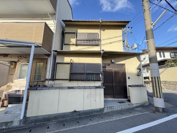 京都市山科区音羽前出町の中古一戸建