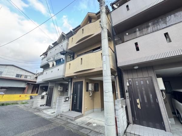 京都市右京区太秦野元町の中古一戸建て