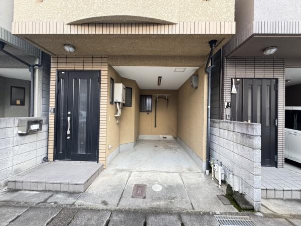 京都市右京区太秦野元町の中古一戸建て