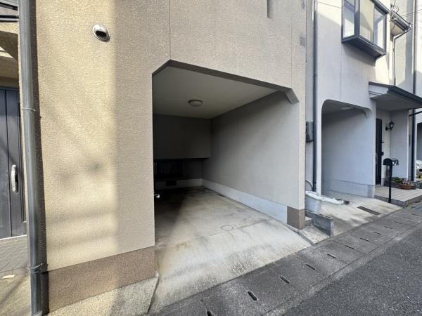 京都市山科区勧修寺西栗栖野町の中古一戸建て
