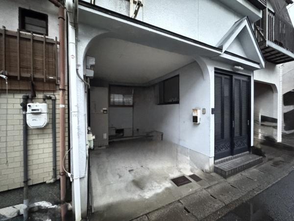 京都市山科区栗栖野打越町の中古一戸建て
