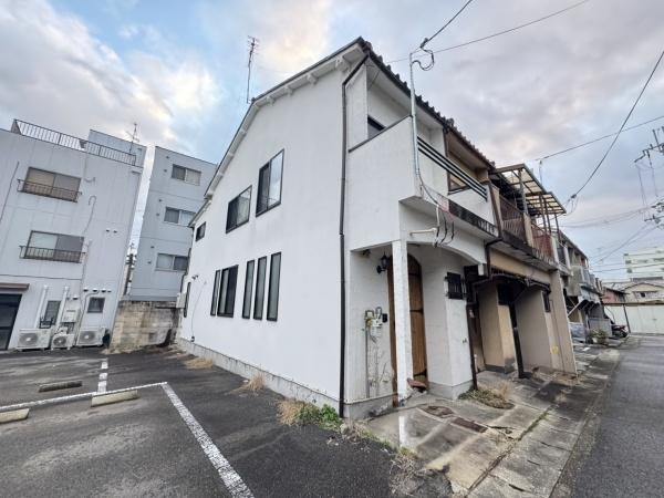 京都市右京区西京極徳大寺団子田町の中古テラスハウス