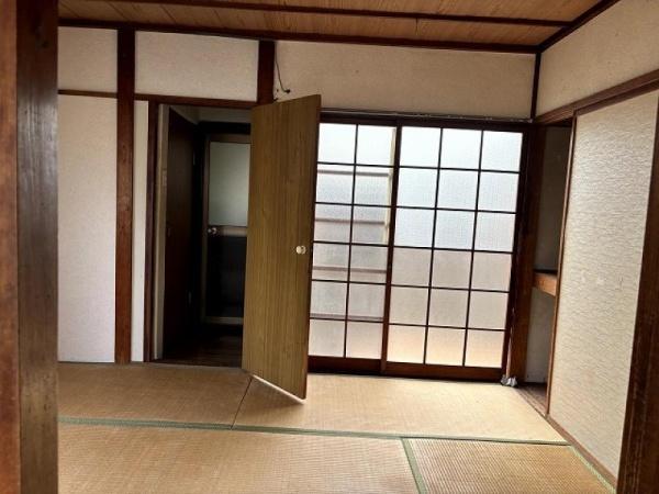 京都市右京区鳴滝川西町の中古一戸建て