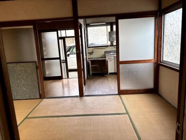京都市右京区鳴滝川西町の中古一戸建て