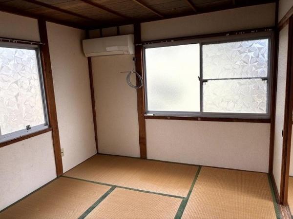 京都市右京区鳴滝川西町の中古一戸建て