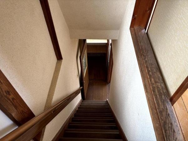 京都市右京区鳴滝川西町の中古一戸建て