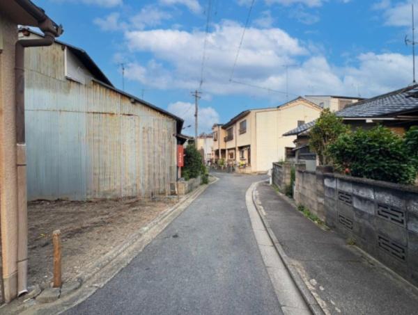 京都市右京区太秦安井辰巳町の新築一戸建