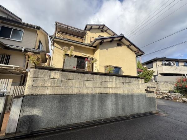 京都市右京区花園岡ノ本町の中古一戸建て