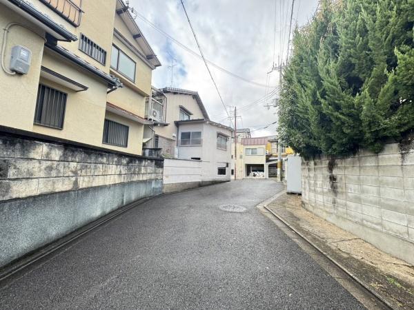 京都市右京区花園岡ノ本町の中古一戸建て