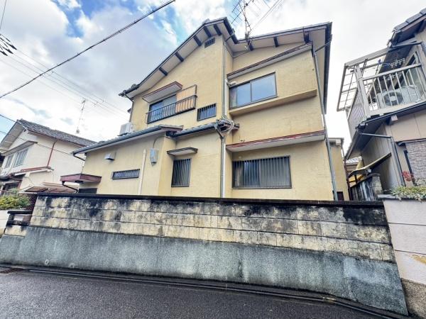 京都市右京区花園岡ノ本町の中古一戸建