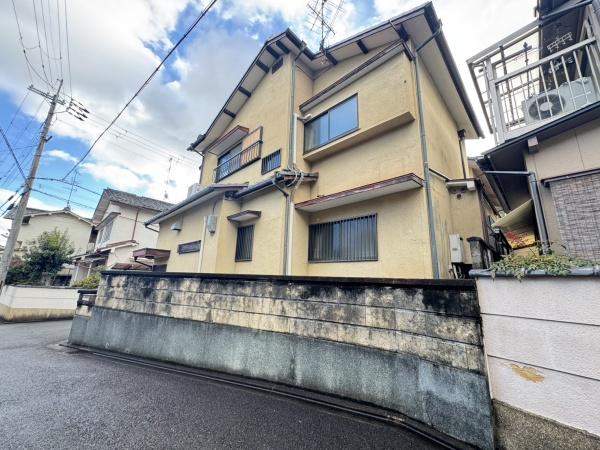 京都市右京区花園岡ノ本町の中古一戸建て