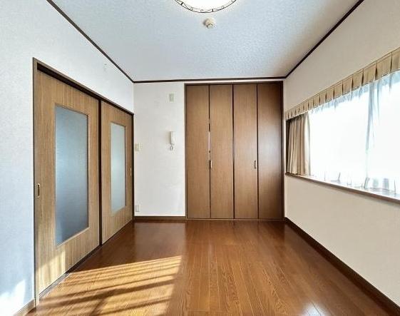 京都市山科区川田御出町の中古一戸建て
