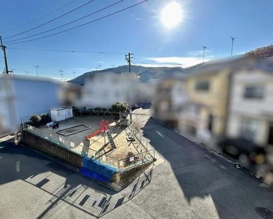 京都市山科区川田御出町の中古一戸建