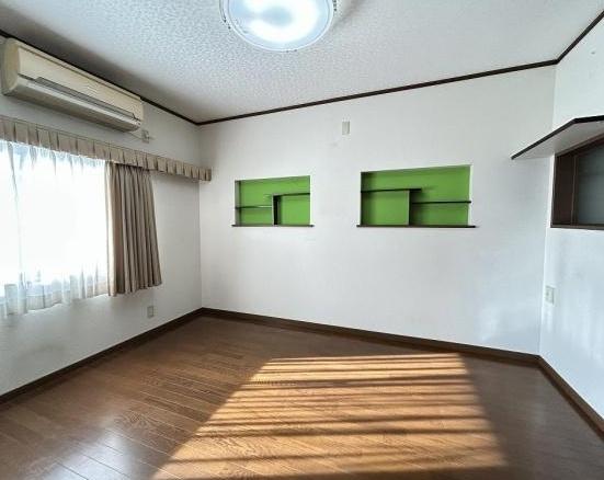 京都市山科区川田御出町の中古一戸建て