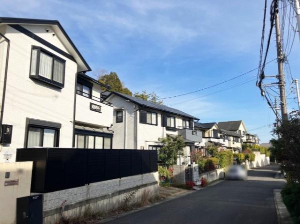京都市西京区御陵峰ケ堂町２丁目の中古一戸建