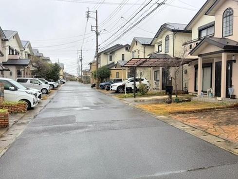 京都市西京区御陵峰ケ堂町２丁目の中古一戸建て