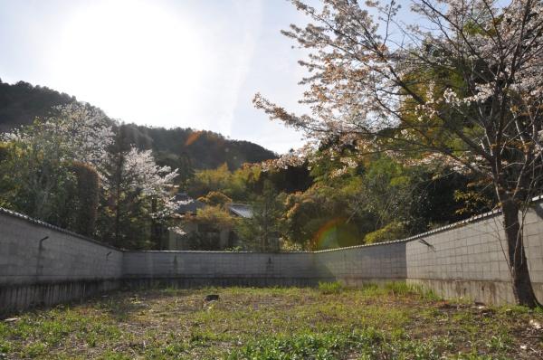 京都市右京区嵯峨鳥居本小坂町の土地