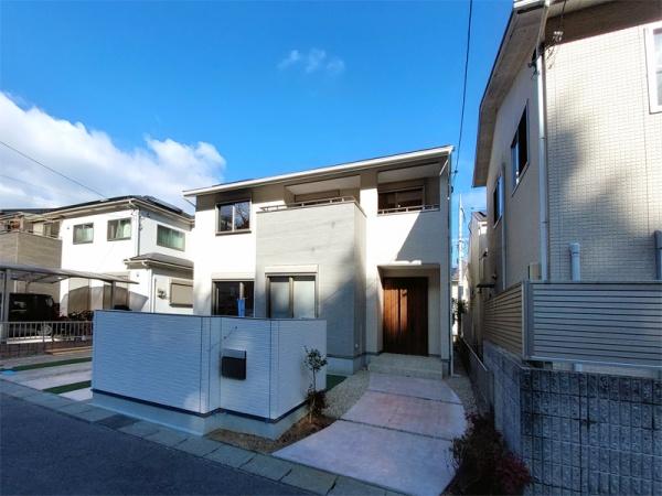大津市大石中７丁目の新築一戸建