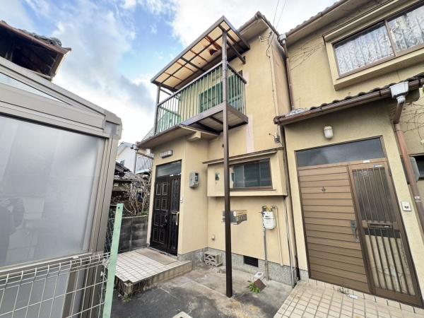 京都市山科区御陵荒巻町の中古一戸建