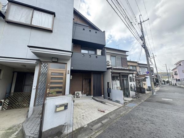 京都市山科区西野山中臣町の中古一戸建て