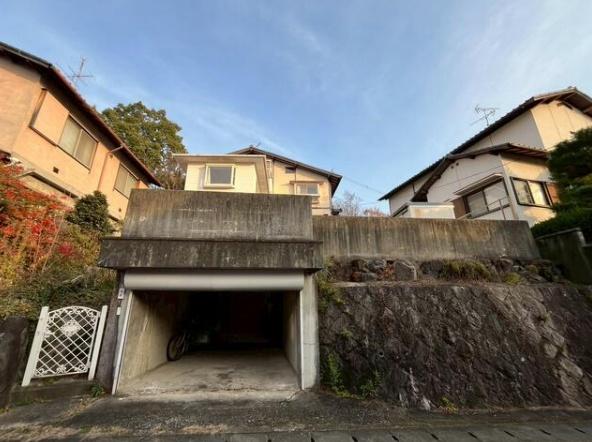 京都市右京区鳴滝音戸山町の中古一戸建て