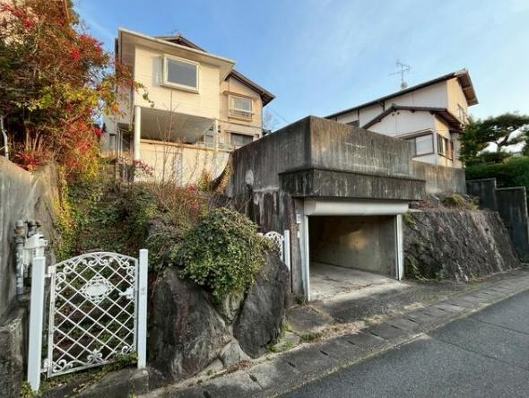 京都市右京区鳴滝音戸山町の中古一戸建て