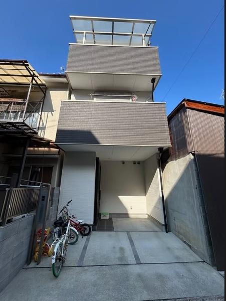 京都市右京区西京極畑田町の中古一戸建