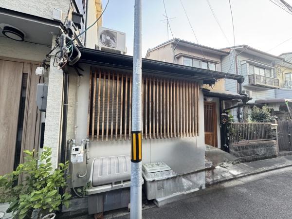 京都市下京区西七条西八反田町の中古一戸建
