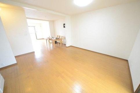 京都市上京区出水通智恵光院西入田村備前町の中古一戸建て