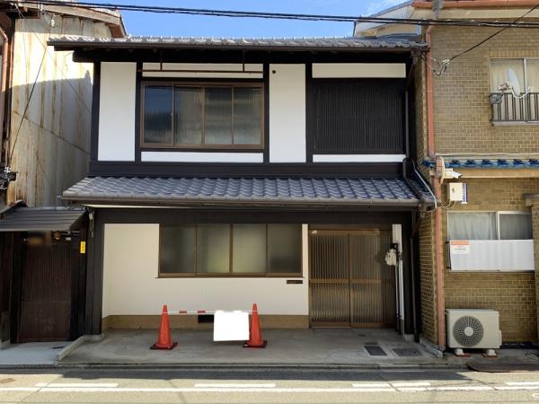 京都市上京区小川通丸太町上る上鍛冶町の中古一戸建
