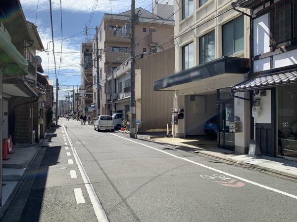 京都市上京区小川通丸太町上る上鍛冶町の中古一戸建て