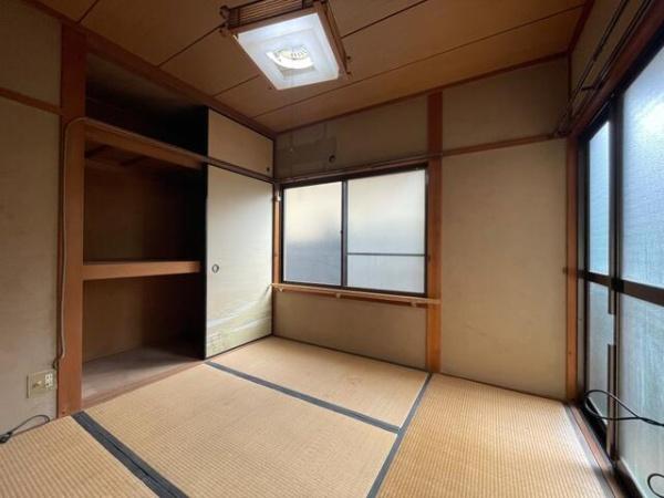京都市左京区修学院薬師堂町の中古一戸建